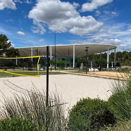 Thecamp Eco Lodge- Aix En Provence