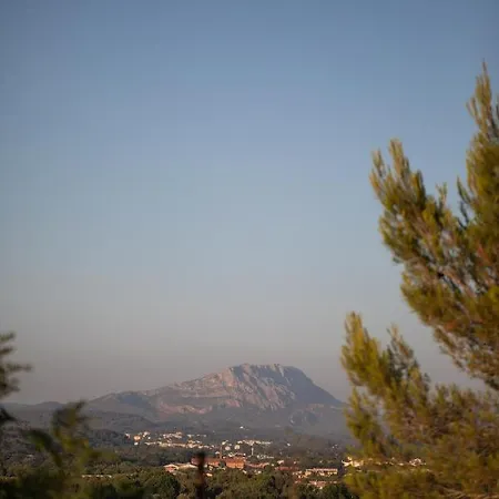 Thecamp Eco Lodge- Aix En Provence