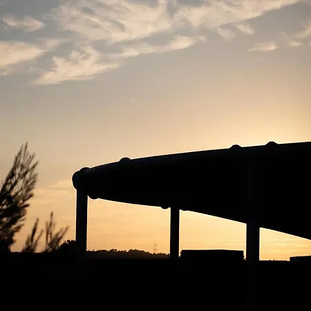 ホテル Thecamp Eco Lodge- Aix En Provence エクス＝アン＝プロヴァンス