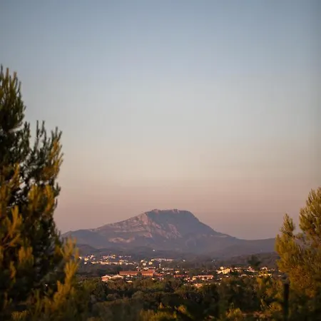 فندق Thecamp Eco Lodge- Aix En Provence