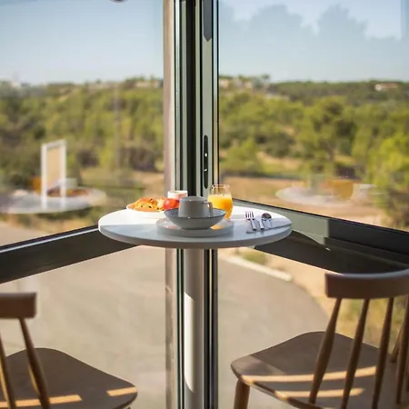 Thecamp Eco Lodge- Aix En Provence فندق