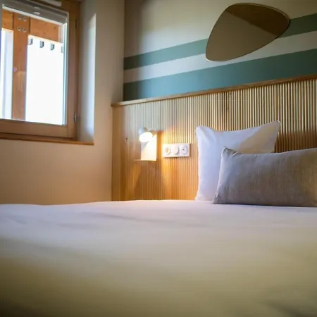 ホテル Thecamp Eco Lodge- Aix En Provence