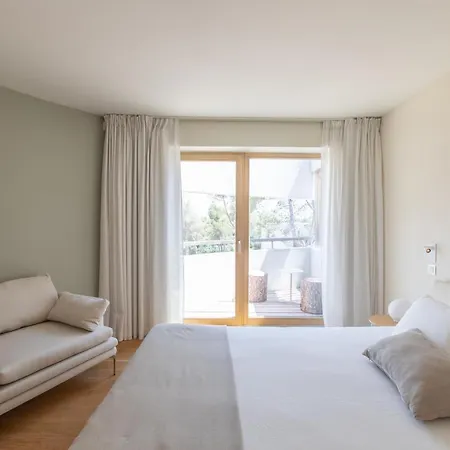 ホテル Thecamp Eco Lodge- Aix En Provence 3*