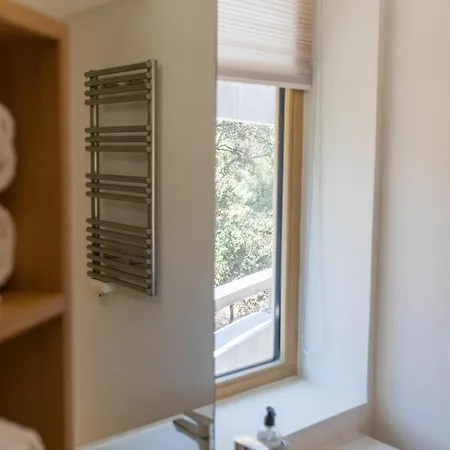 Thecamp Eco Lodge- Aix En Provence エクス＝アン＝プロヴァンス